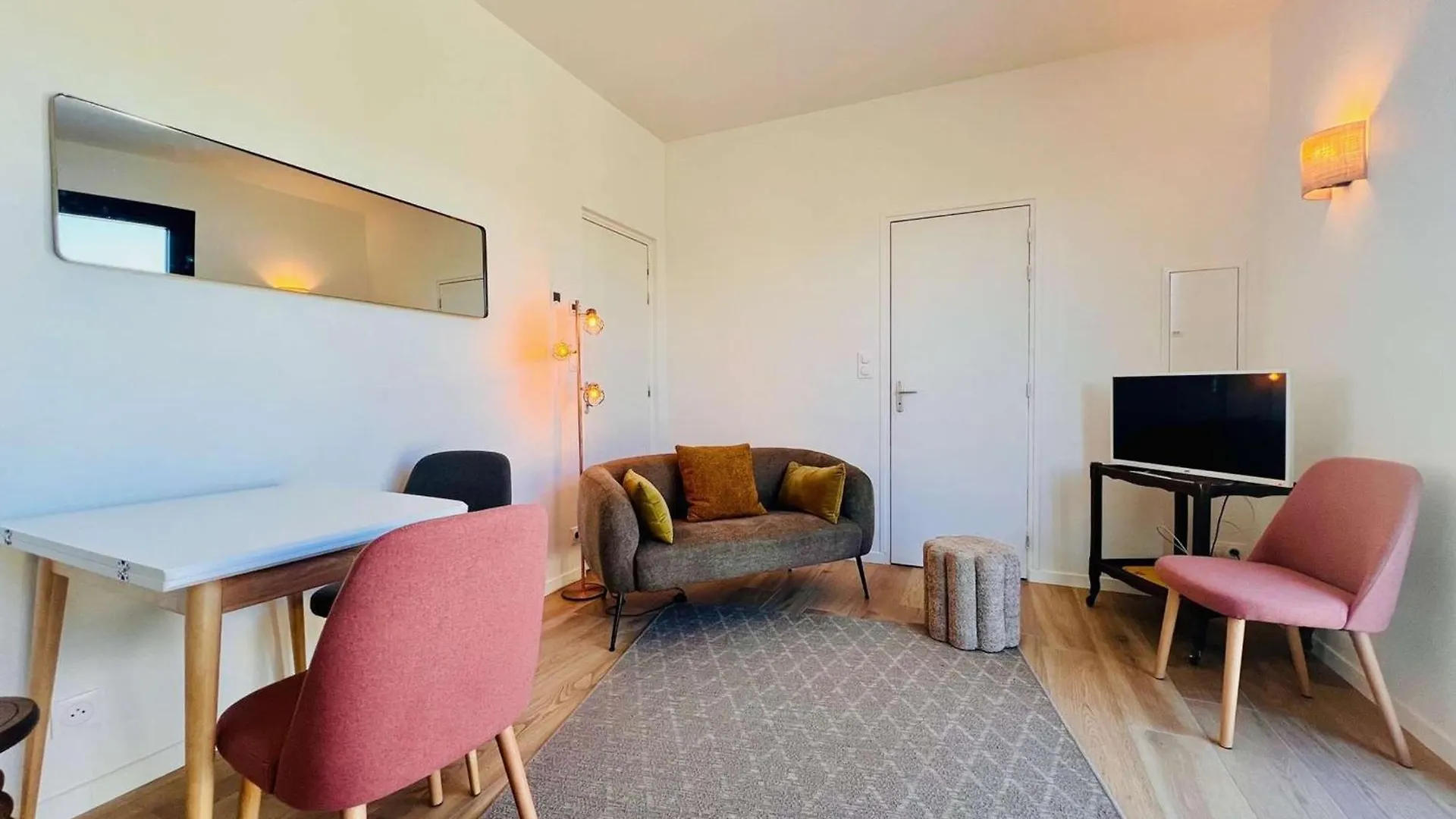 Holiday home Quiberon - Maison T2 Renovee Avec Jardin Clos, Proche Plages & Commerces, Parking, Wifi - Fr-1-478-285 France